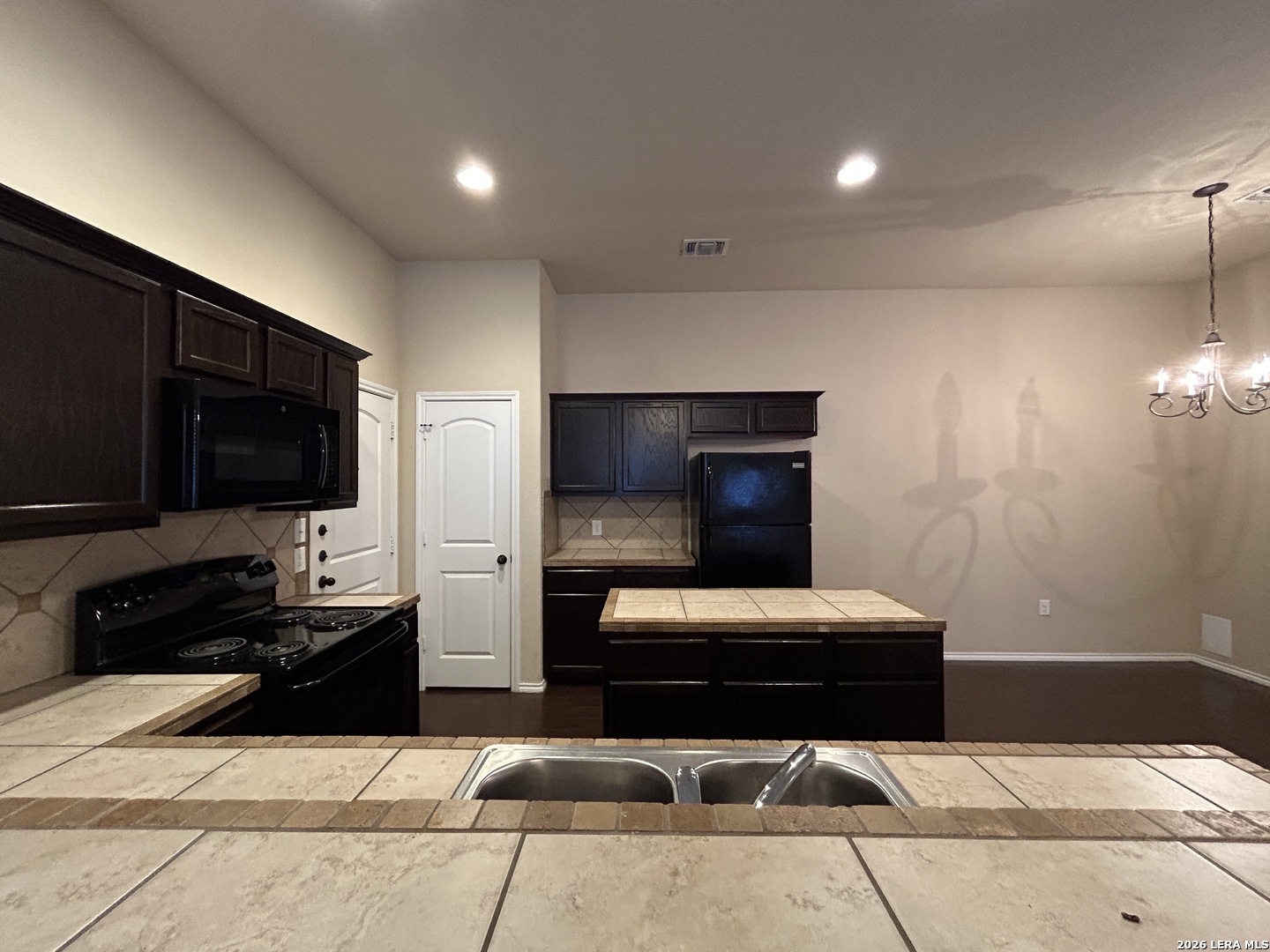 697 Creekside Circle New Braunfels TX 78130