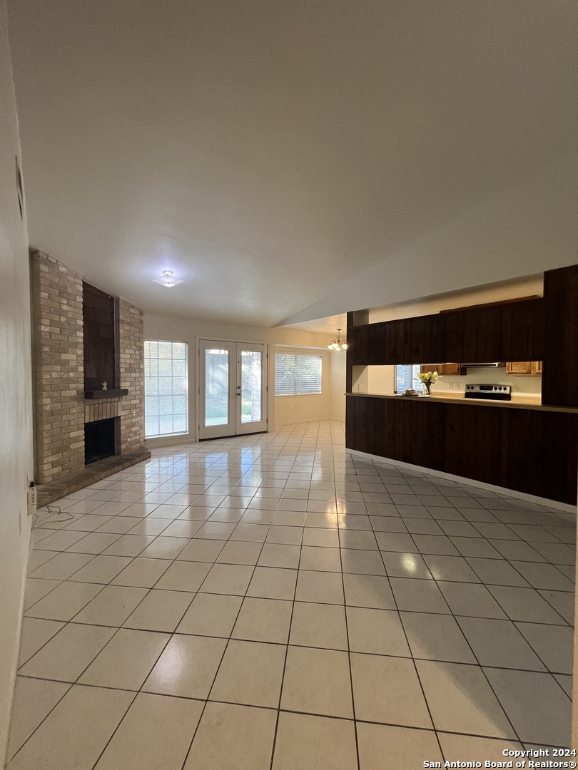 9123 Alpine Trail Street San Antonio TX 78250