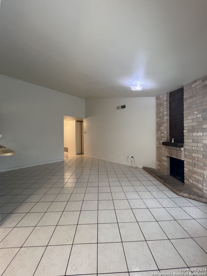 9123 Alpine Trail Street San Antonio TX 78250