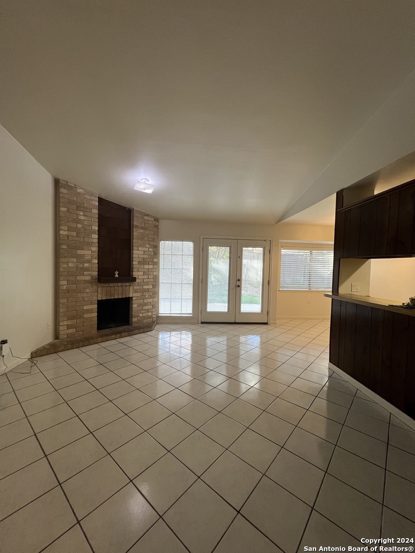 9123 Alpine Trail Street San Antonio TX 78250