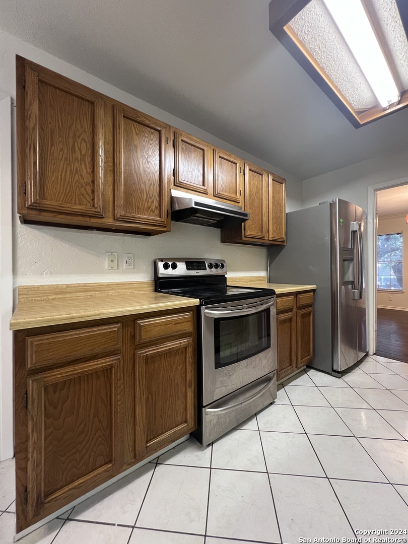 9123 Alpine Trail Street San Antonio TX 78250