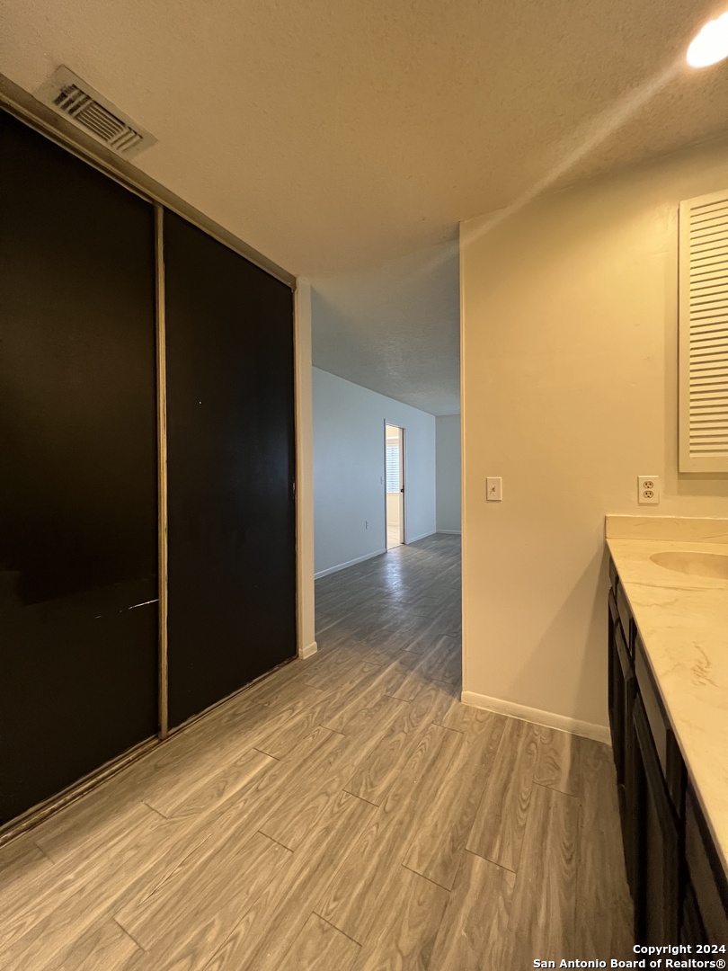 9123 Alpine Trail Street San Antonio TX 78250