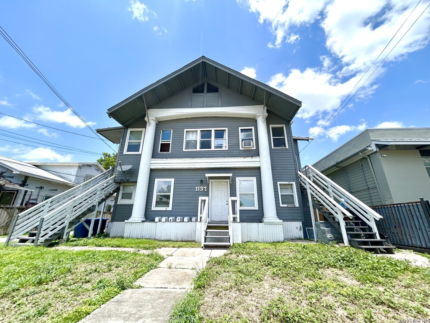 1137 W Ashby Place San Antonio TX 78201
