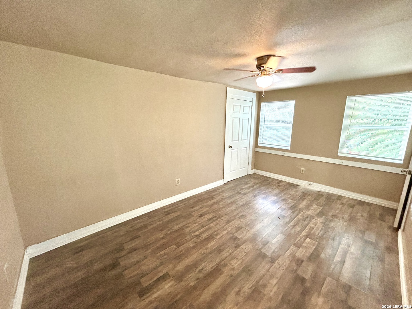 1137 W Ashby Place San Antonio TX 78201