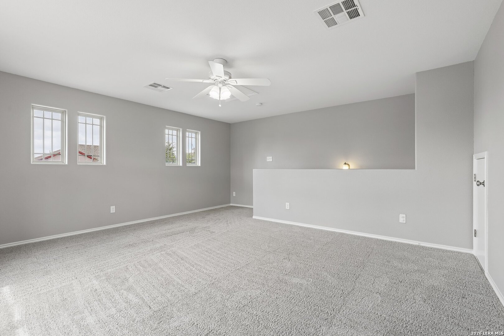10411 Queensland Way Converse TX 78109