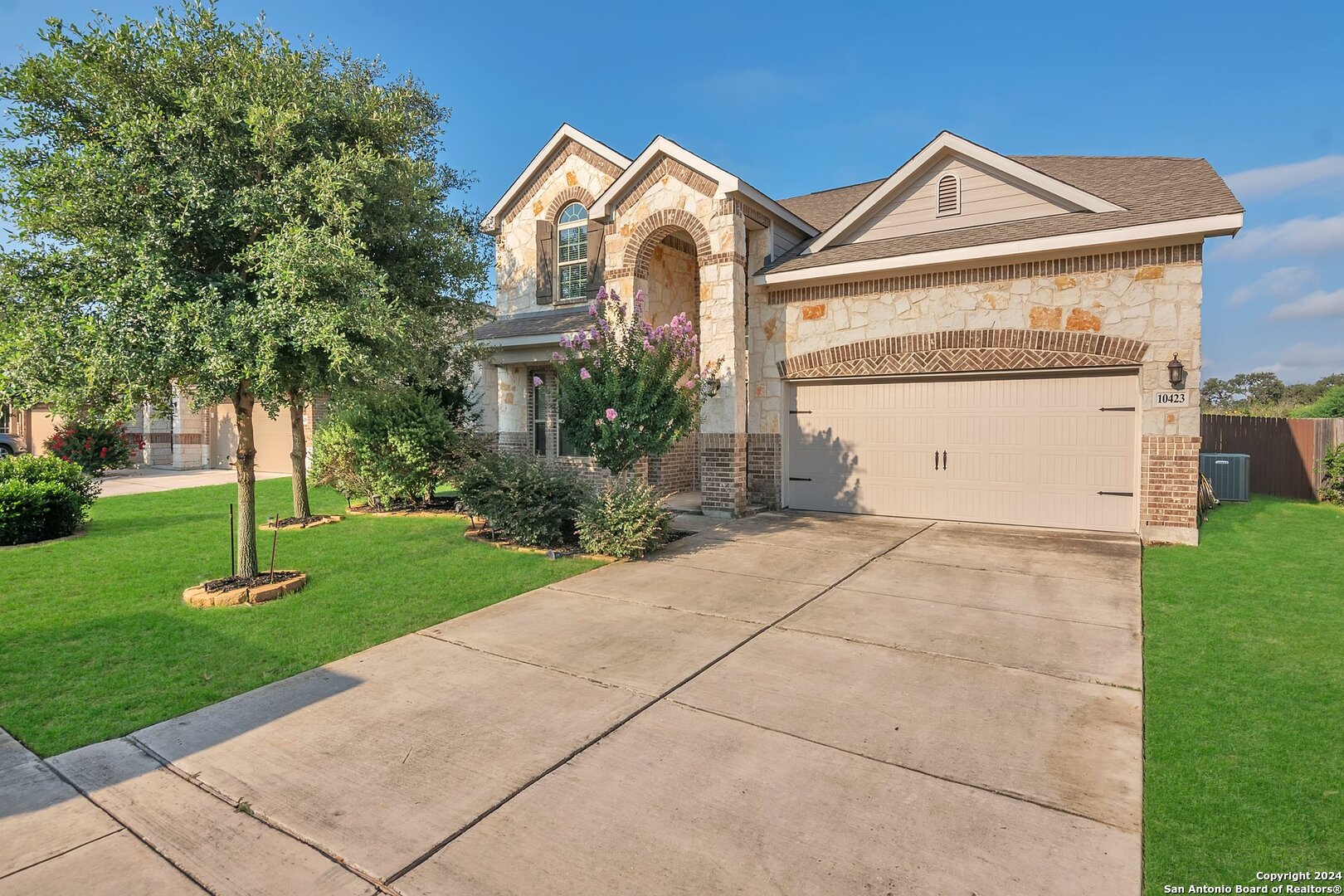 10423 Monicas Creek Schertz TX 78154