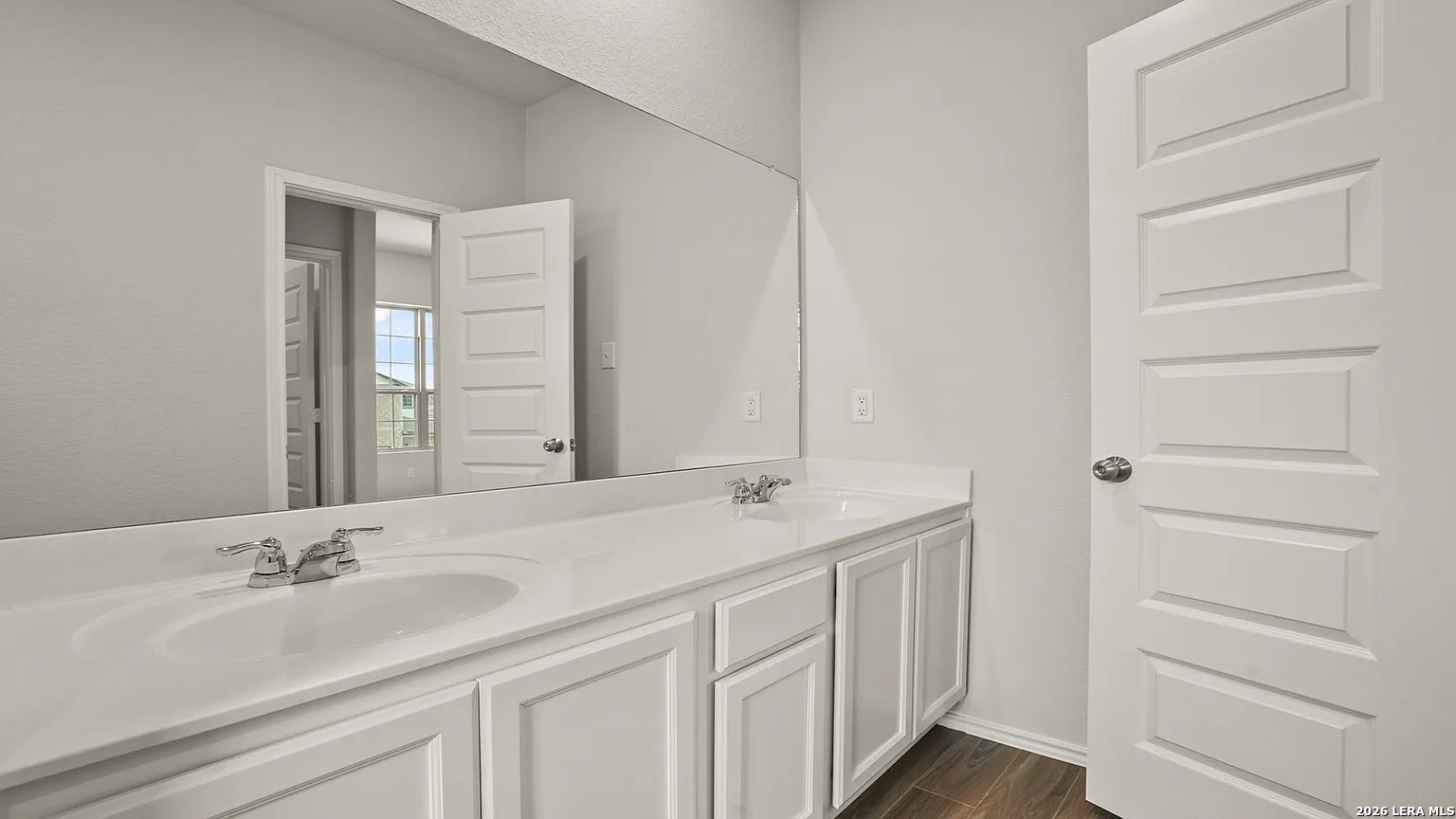 9307 Graze Land San Antonio TX 78223