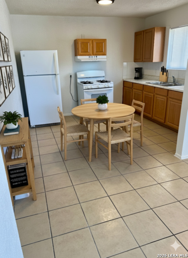 144 W Villaret Boulevard San Antonio TX 78221