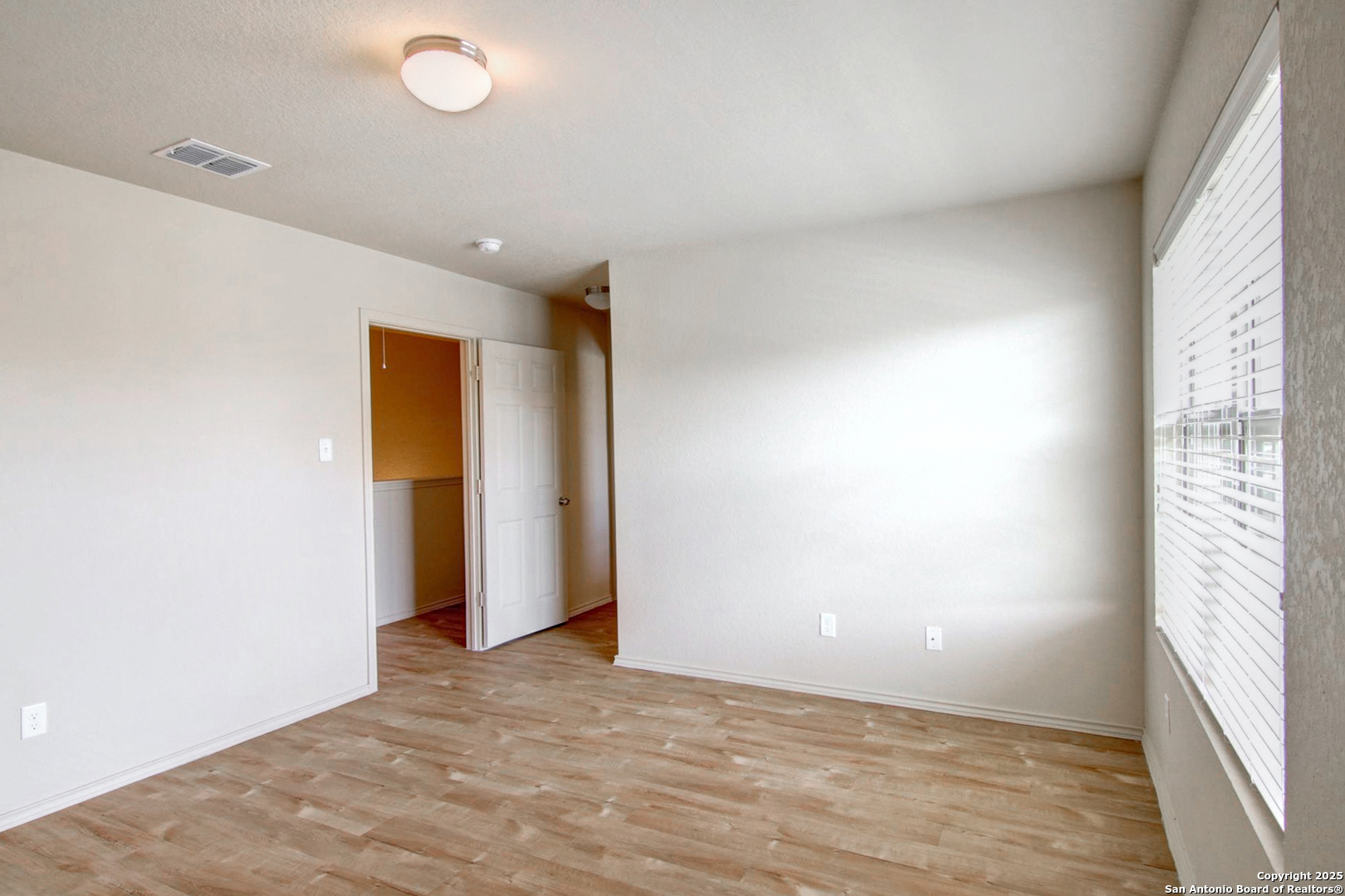 8915 Ashley Wilkes San Antonio TX 78221
