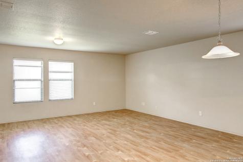 8915 Ashley Wilkes San Antonio TX 78221