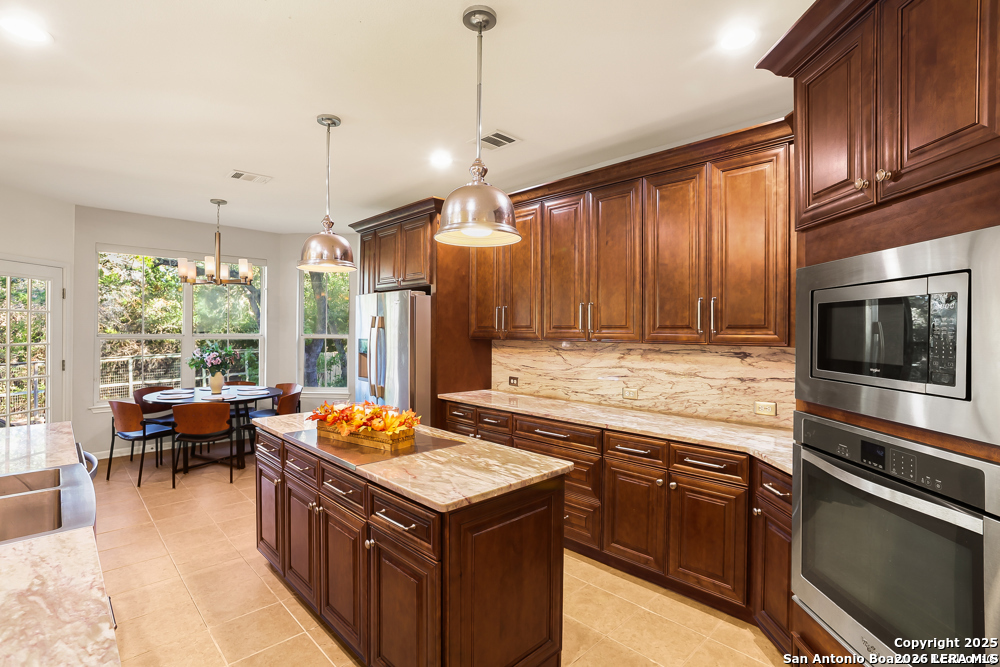 2911 Dason Ledge San Antonio TX 78258