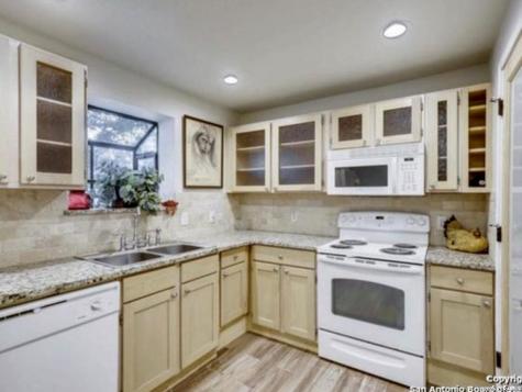 11843 Braesview San Antonio TX 78213