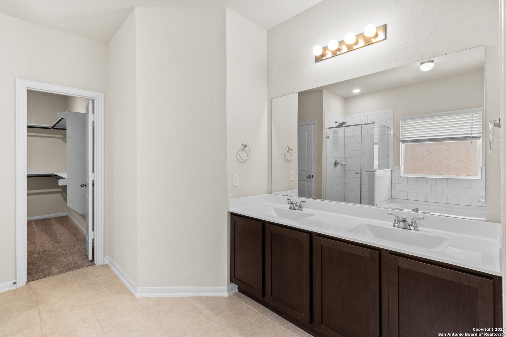 8904 Portobello Way Converse TX 78109