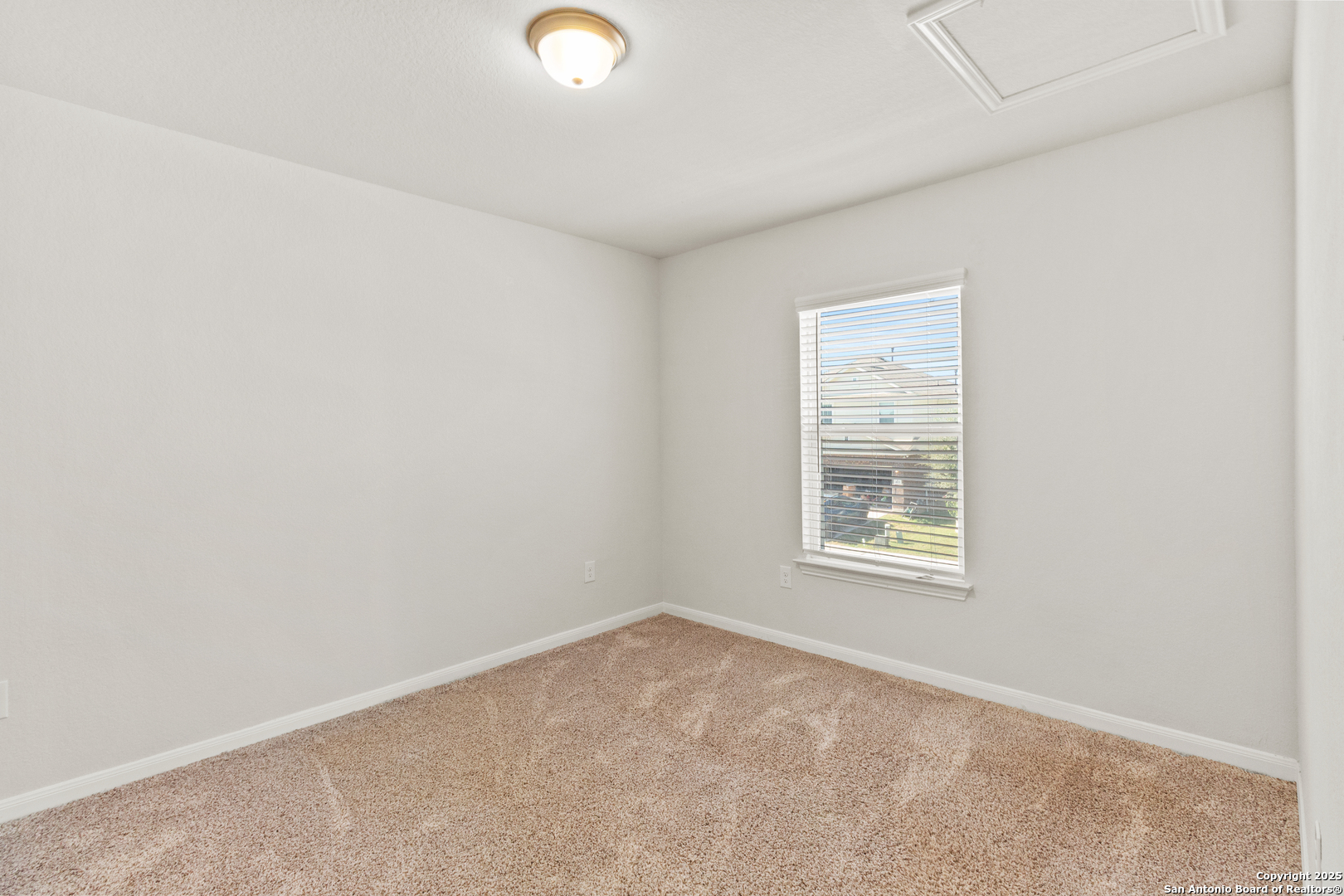 8904 Portobello Way Converse TX 78109