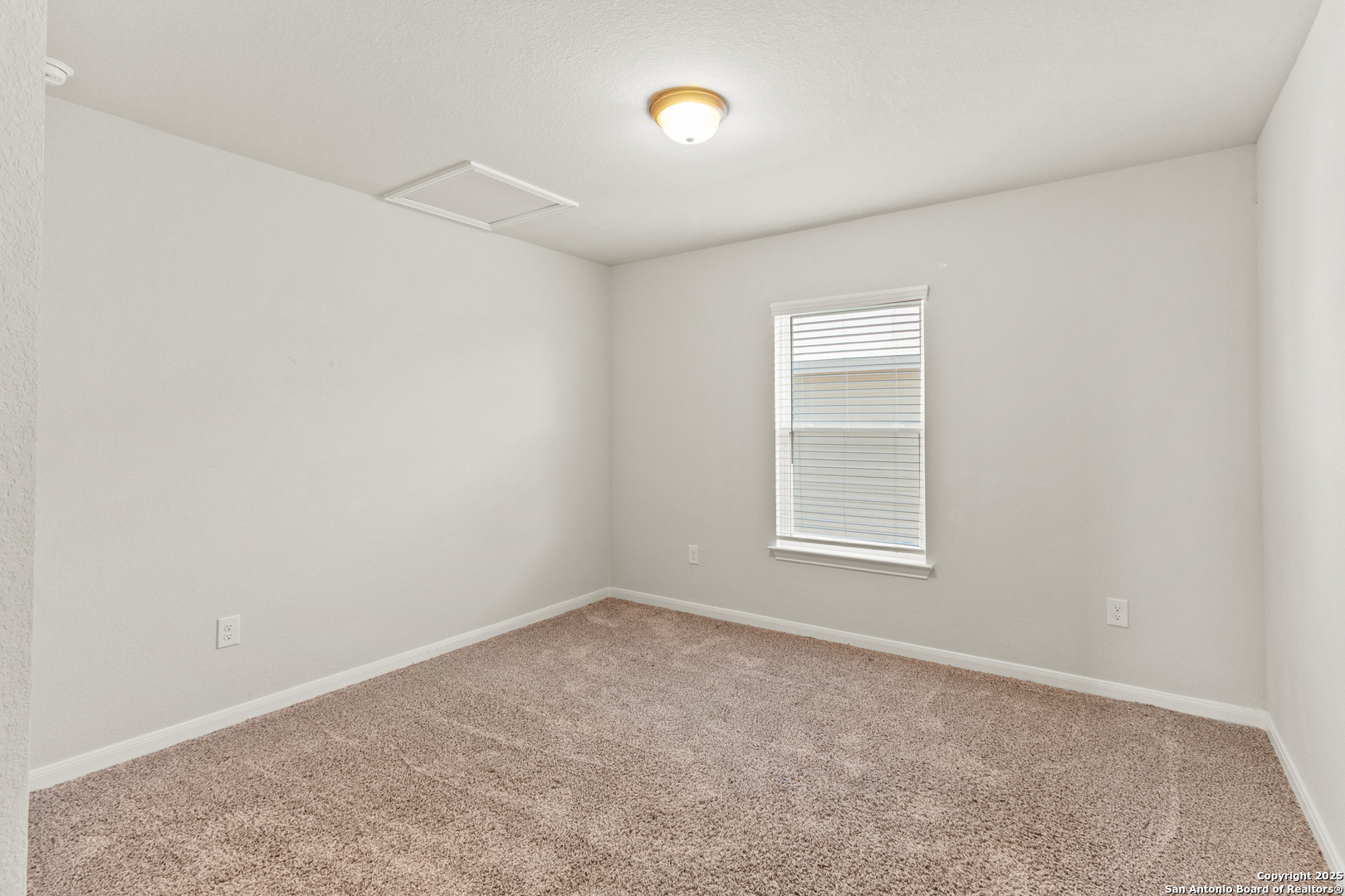 8904 Portobello Way Converse TX 78109