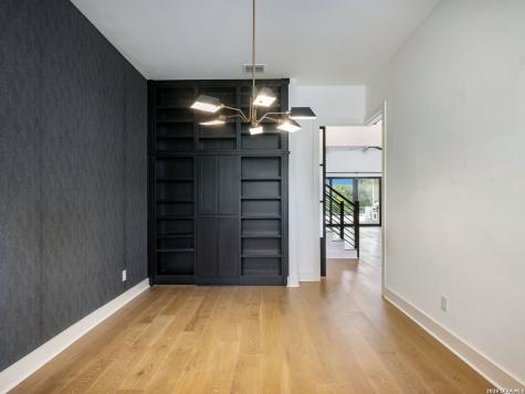 111 Wellesley Landing San Antonio TX 78231