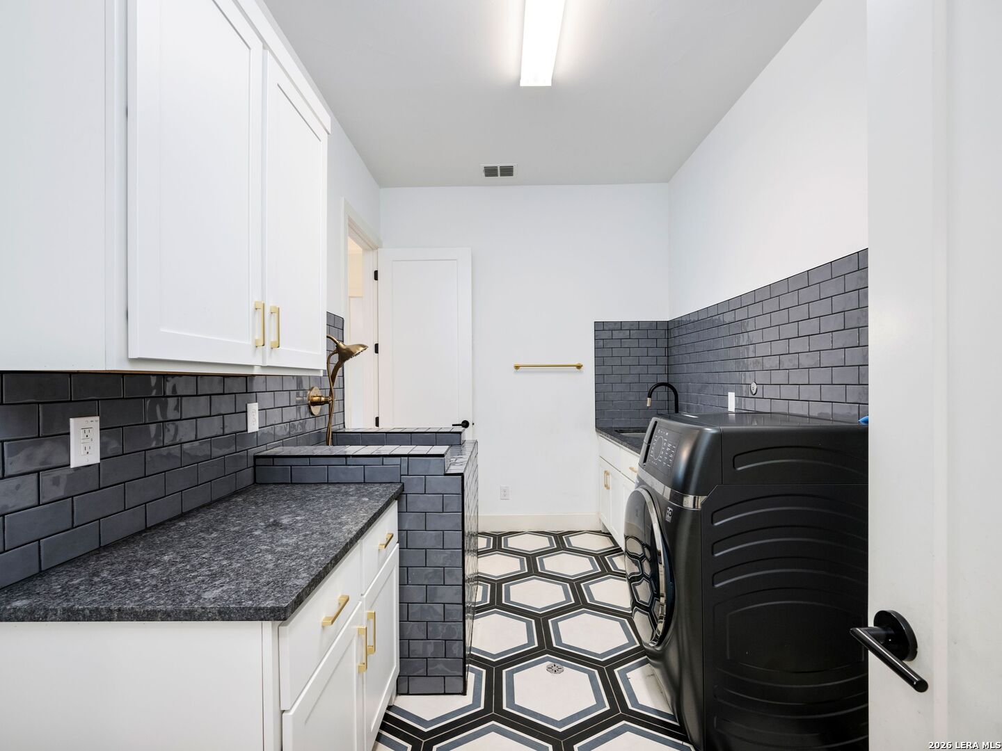 111 Wellesley Landing San Antonio TX 78231