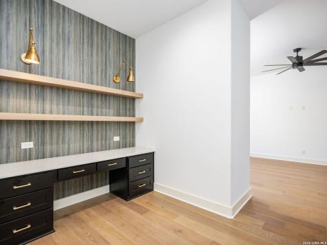 111 Wellesley Landing San Antonio TX 78231