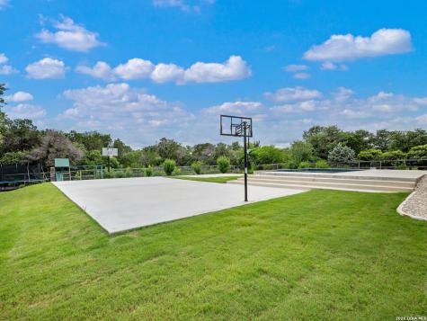 111 Wellesley Landing San Antonio TX 78231