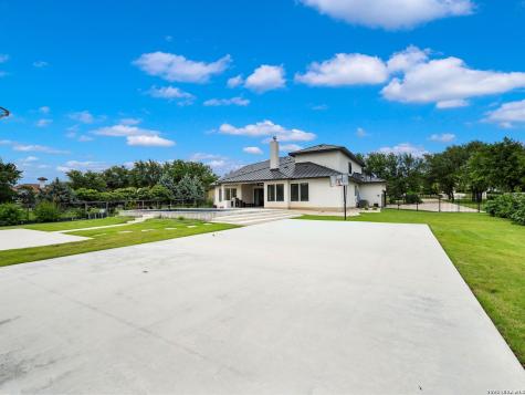 111 Wellesley Landing San Antonio TX 78231