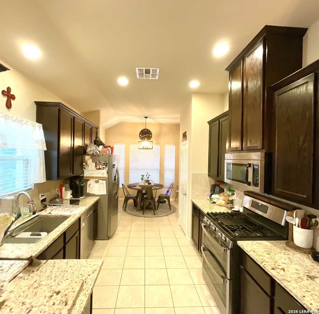8715 Yormis Nest San Antonio TX 78251