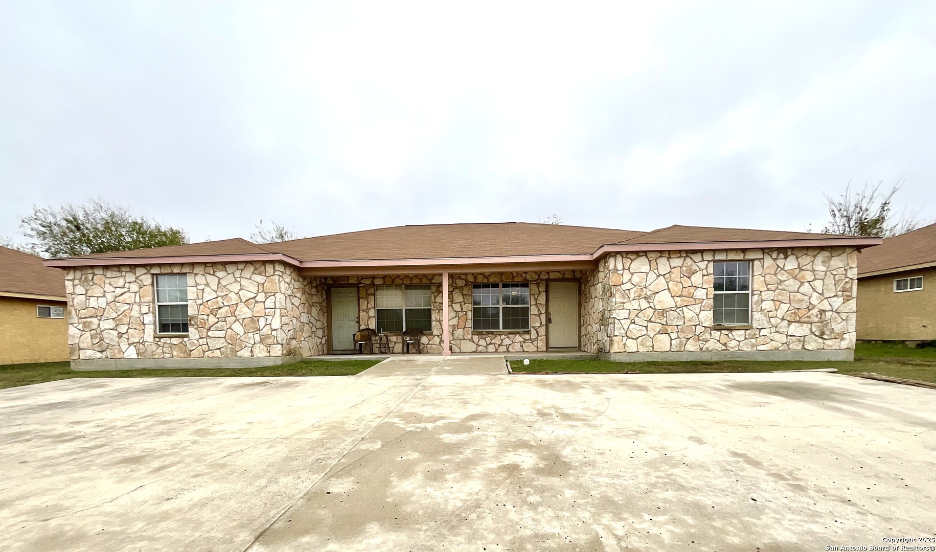 7560 Oak Chase San Antonio TX 78239