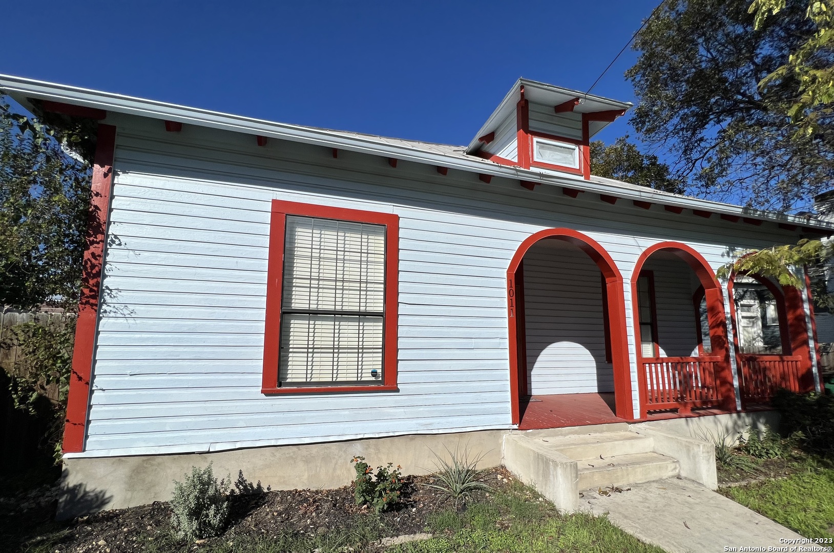1011 Dawson Street San Antonio TX 78202