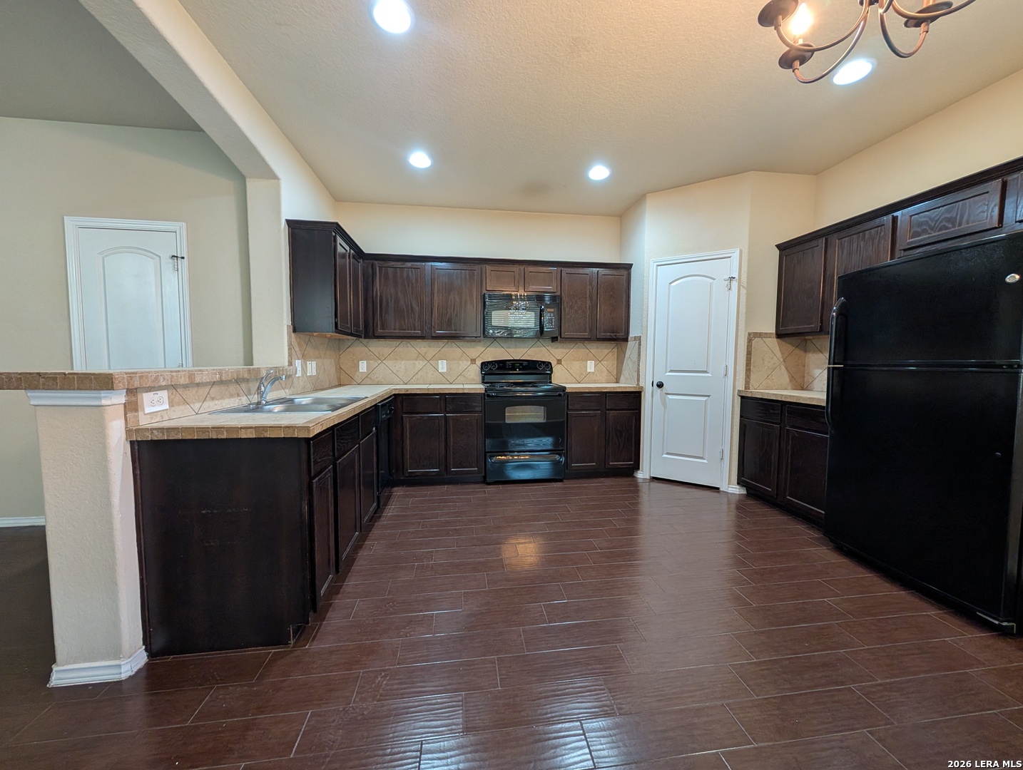 1028 Brown Rock Drive New Braunfels TX 78130
