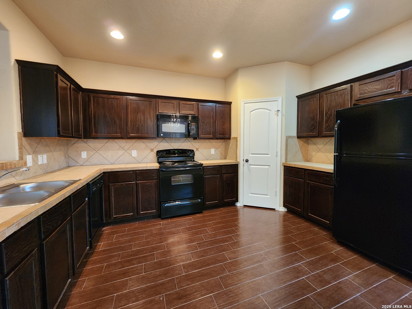 1028 Brown Rock Drive New Braunfels TX 78130
