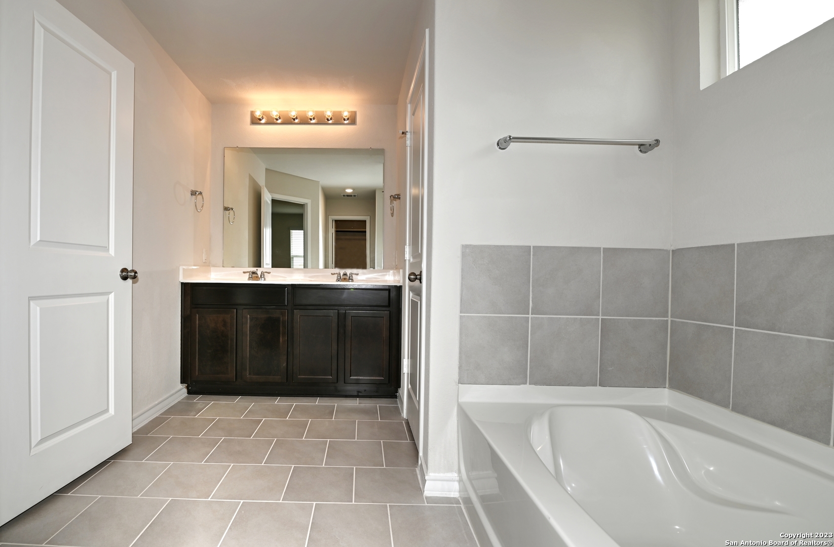 13035 Minuet Sway San Antonio TX 78252