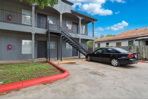 1706 W Craig Place San Antonio TX 78201