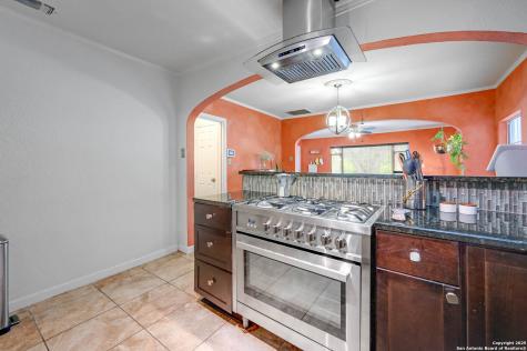 2231 W Woodlawn San Antonio TX 78201