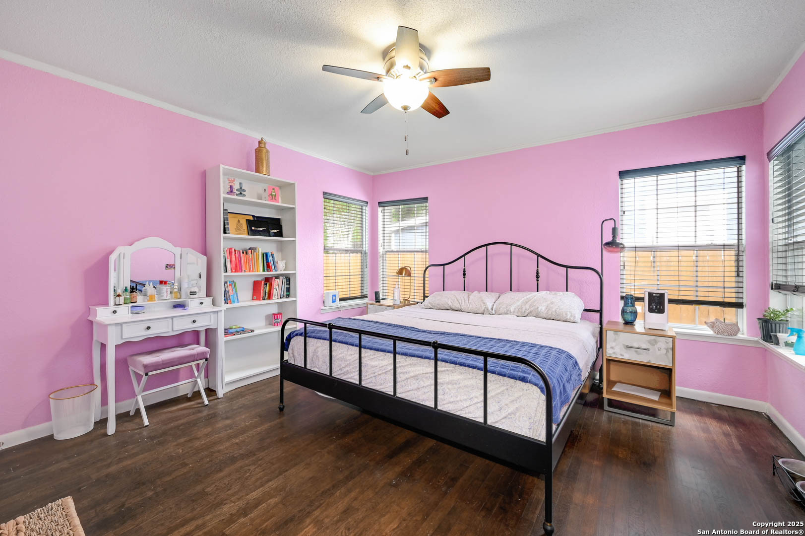 2231 W Woodlawn San Antonio TX 78201