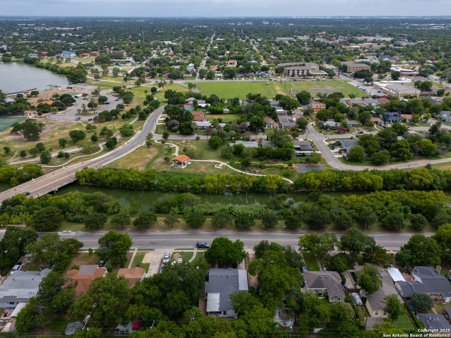 2231 W Woodlawn San Antonio TX 78201