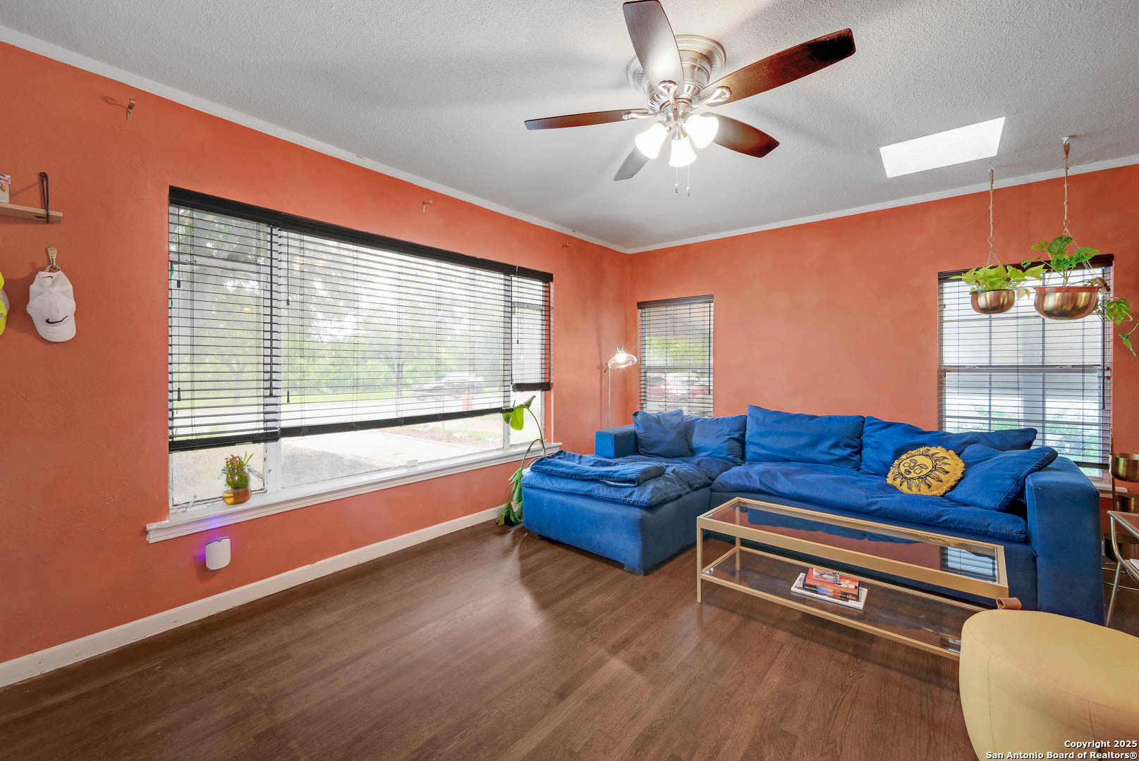 2231 W Woodlawn San Antonio TX 78201