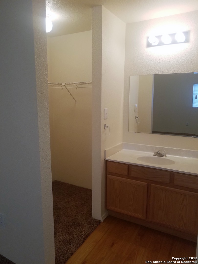 11211 Terra Loop Road San Antonio TX 78233