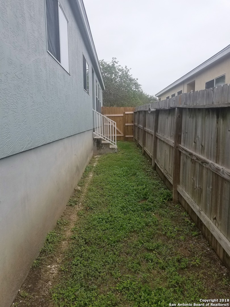 11211 Terra Loop Road San Antonio TX 78233