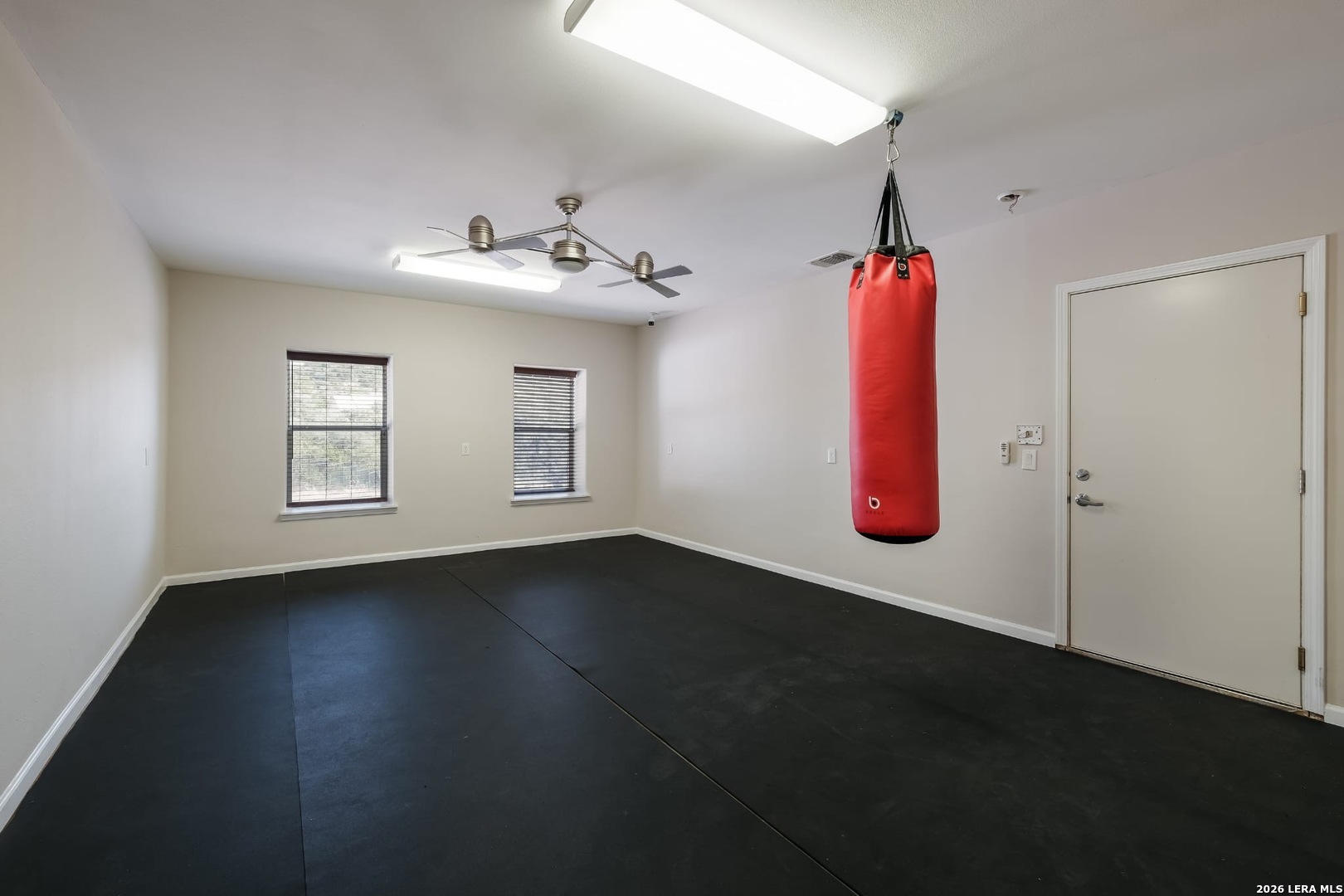 6710 Manor Hill San Antonio TX 78257