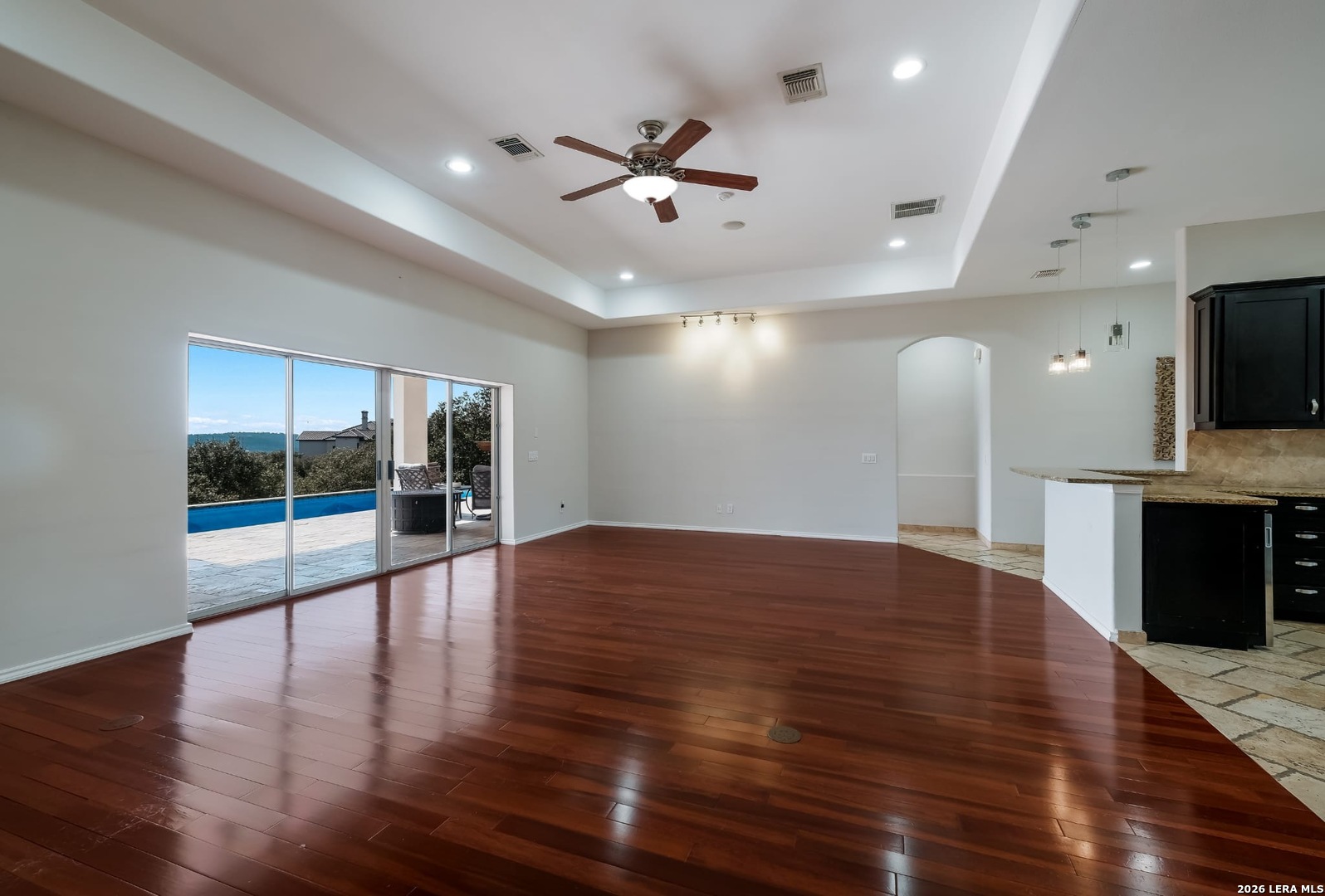 6710 Manor Hill San Antonio TX 78257