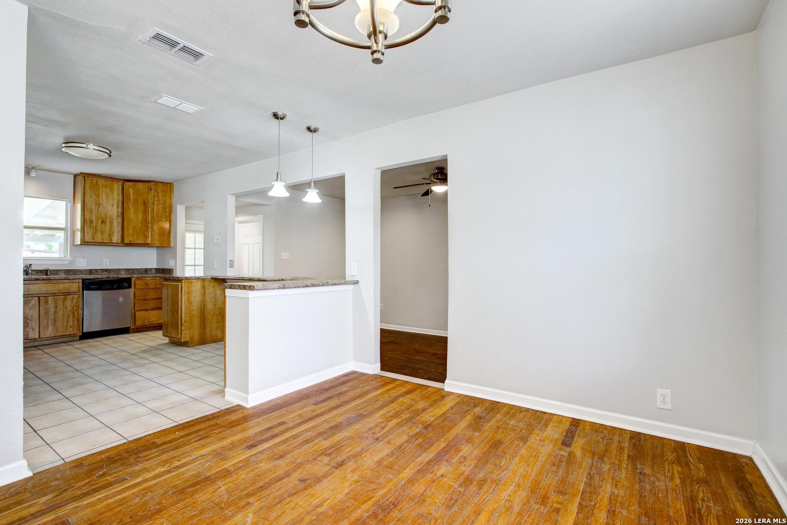 434 Schmeltzer Lane San Antonio TX 78213