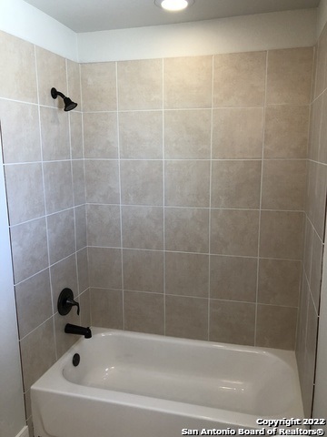 16719 Jupiter Haven Selma TX 78154