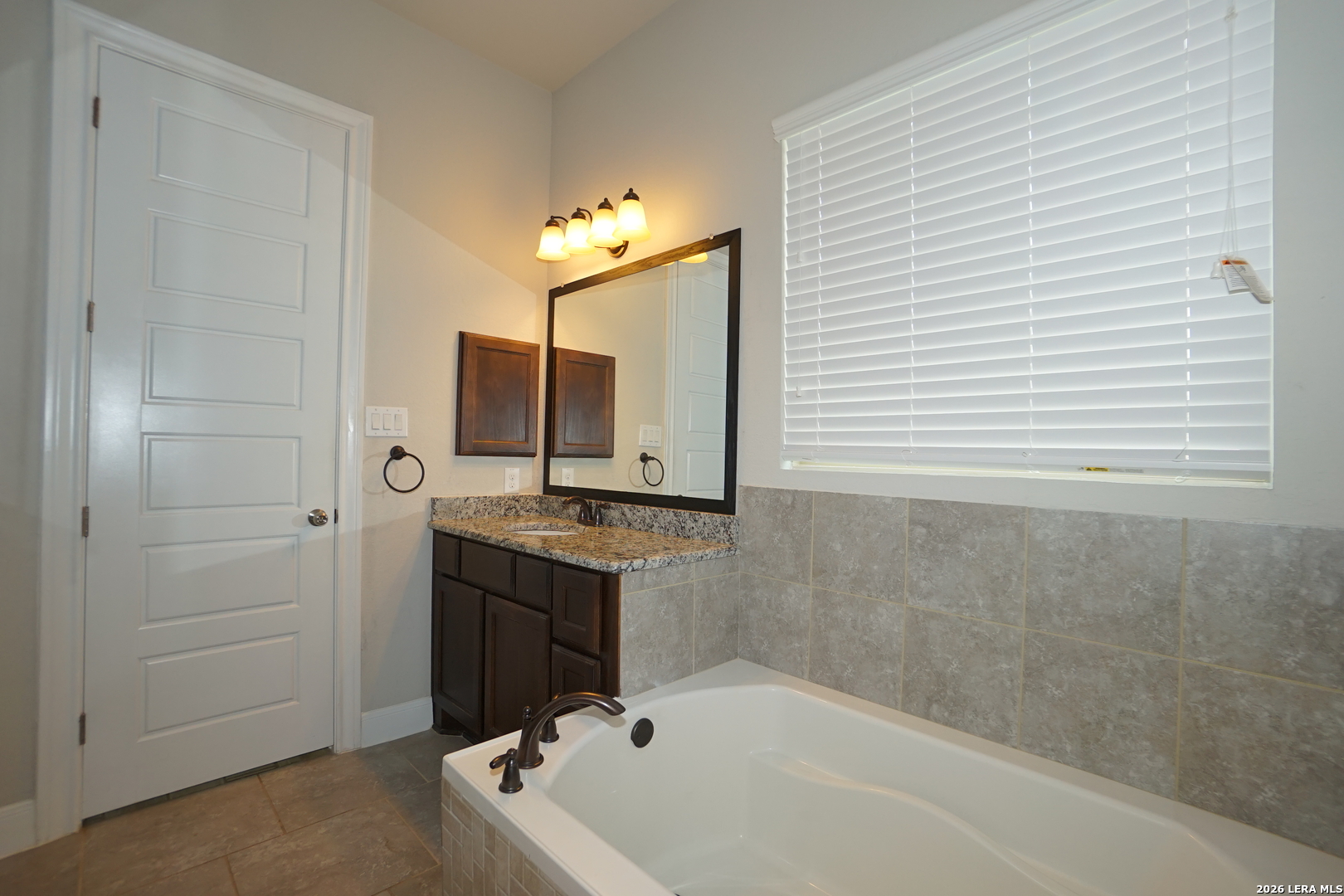 207 Enchanted Mist San Antonio TX 78260