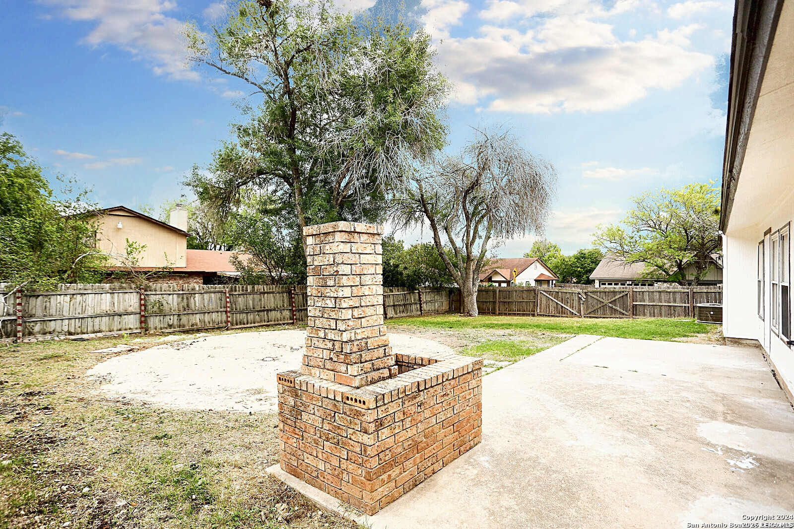 1074 Ferdinand Drive San Antonio TX 78245
