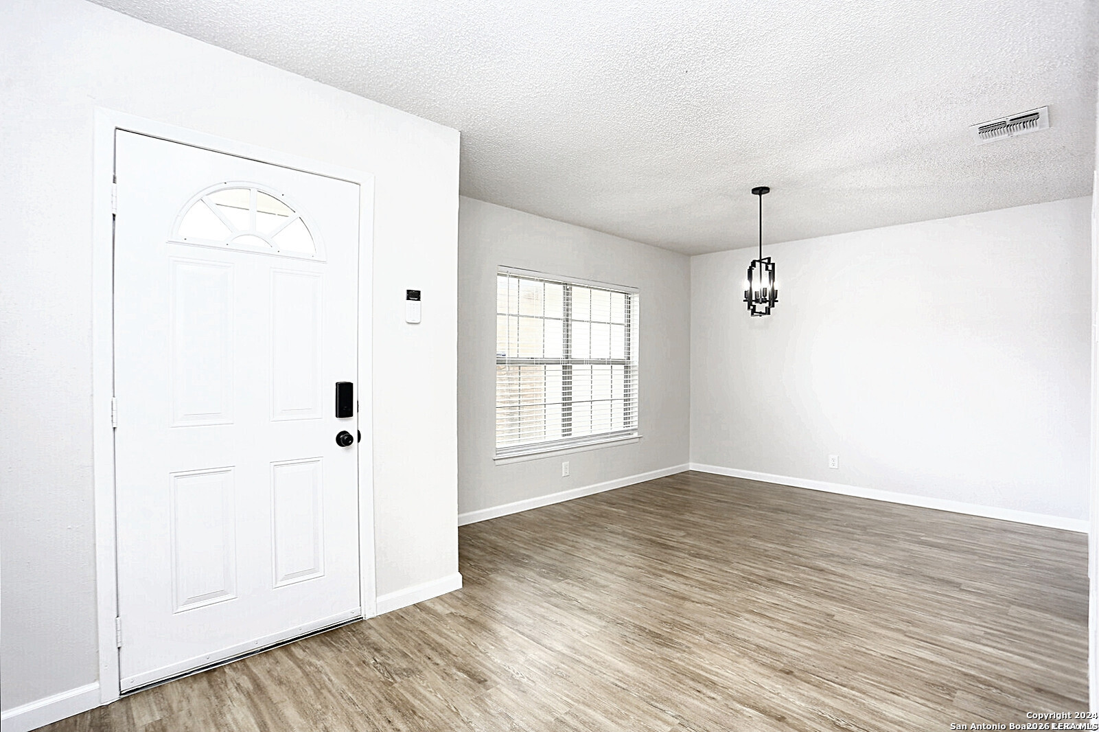 1074 Ferdinand Drive San Antonio TX 78245