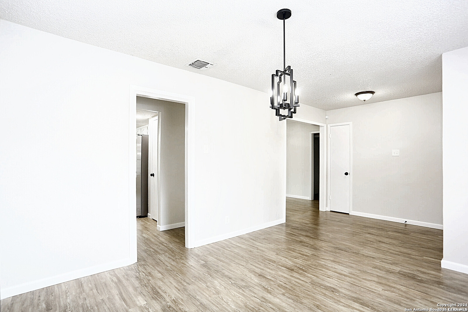 1074 Ferdinand Drive San Antonio TX 78245
