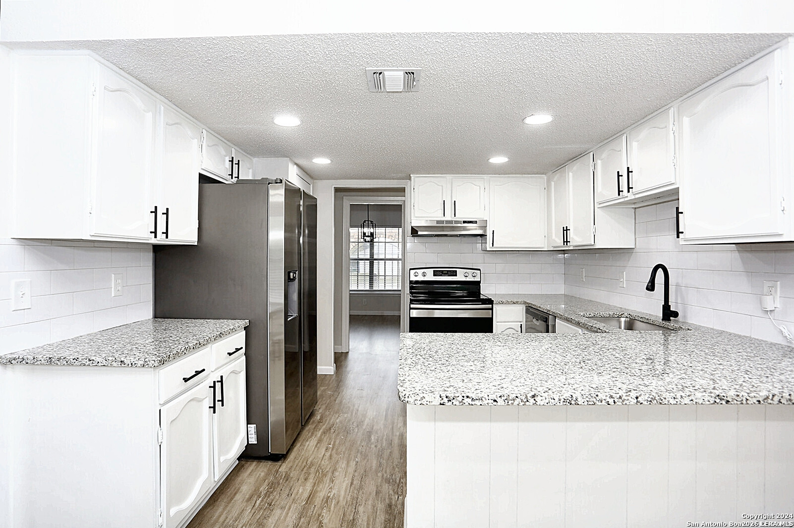 1074 Ferdinand Drive San Antonio TX 78245