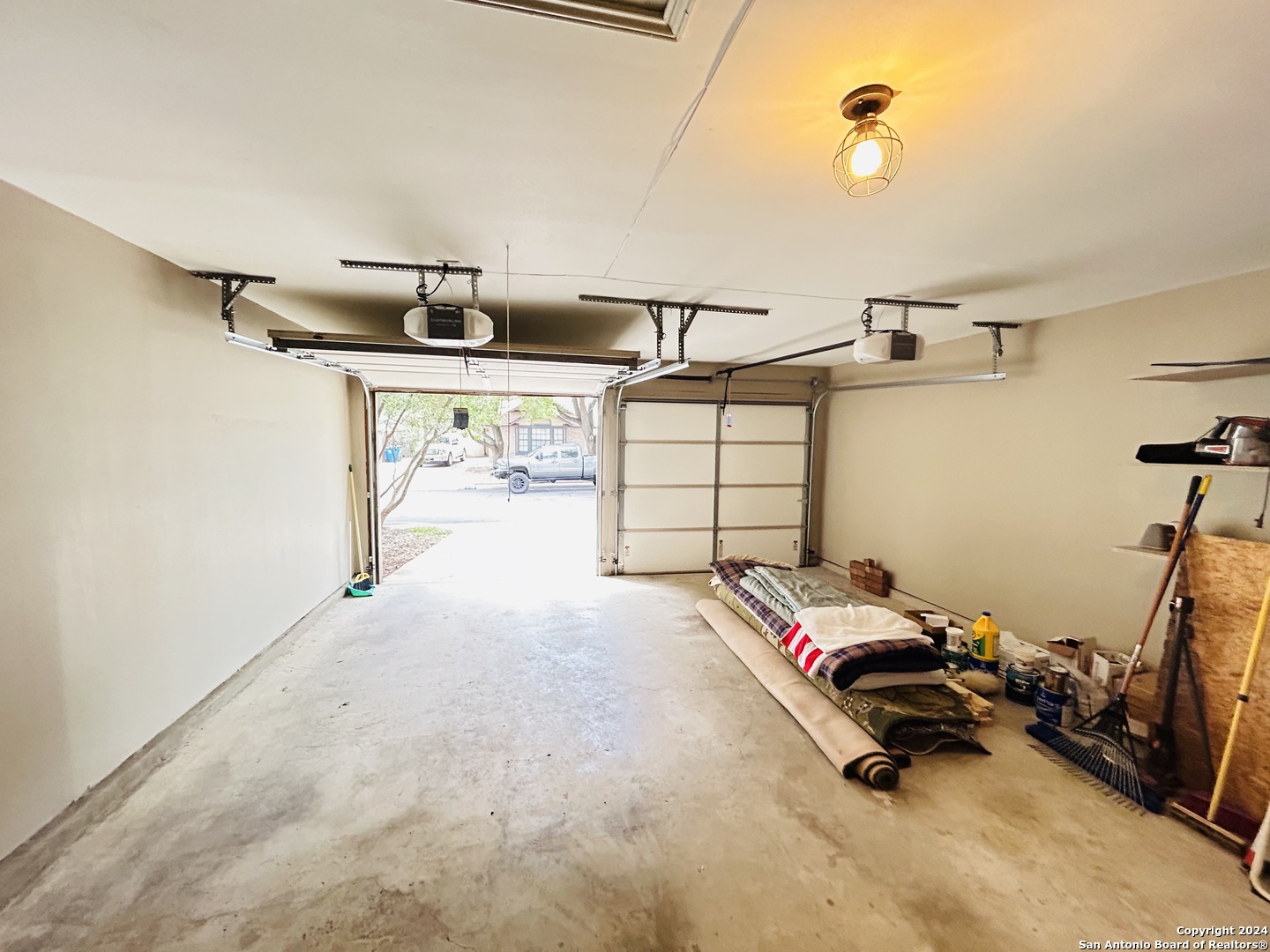 2111 River Hollow Drive San Antonio TX 78232
