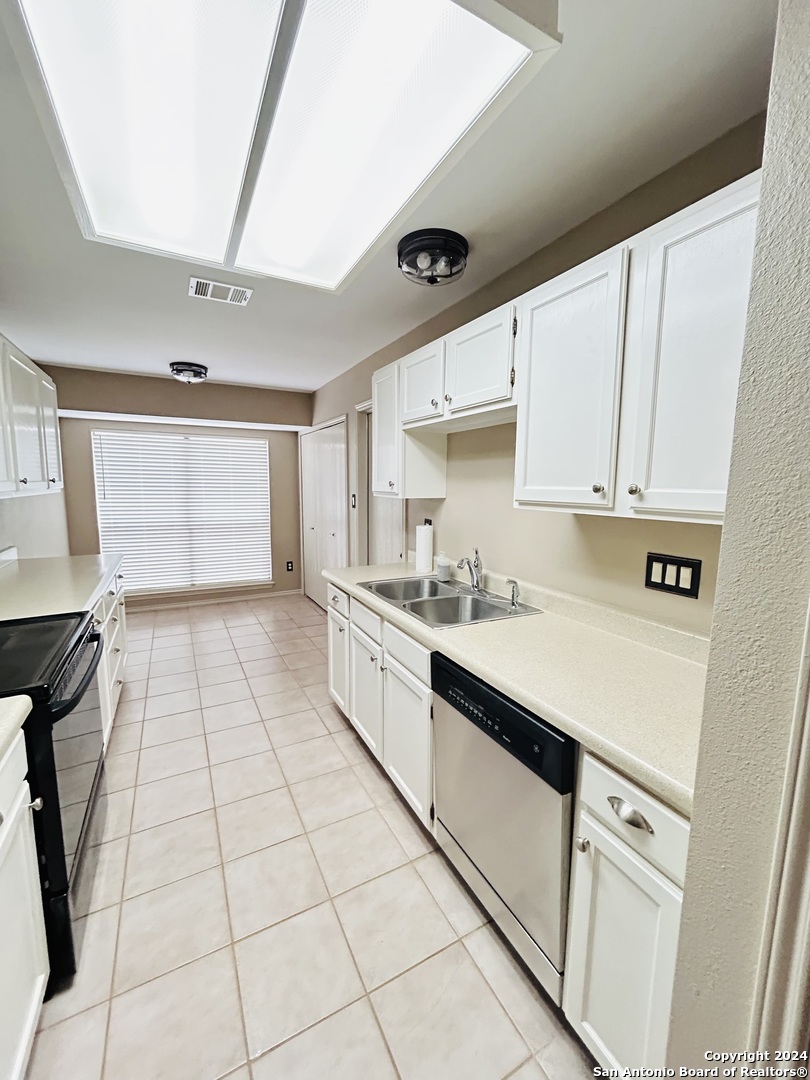 2111 River Hollow Drive San Antonio TX 78232