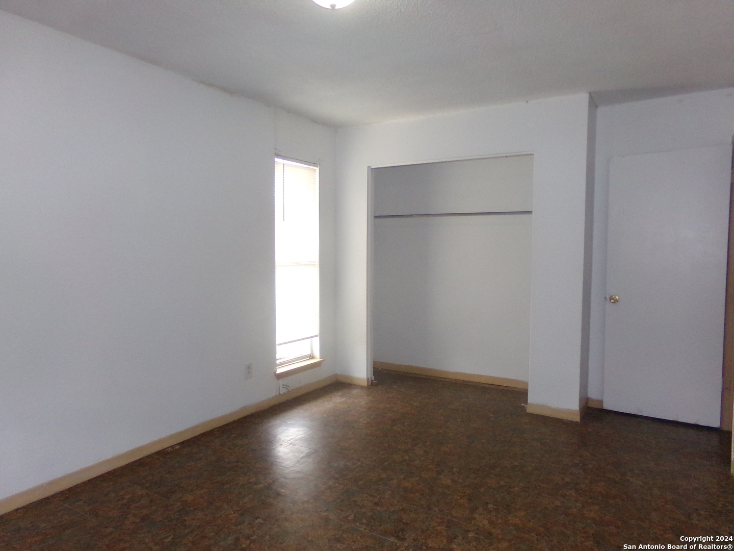 4835 Gus Eckert San Antonio TX 78240