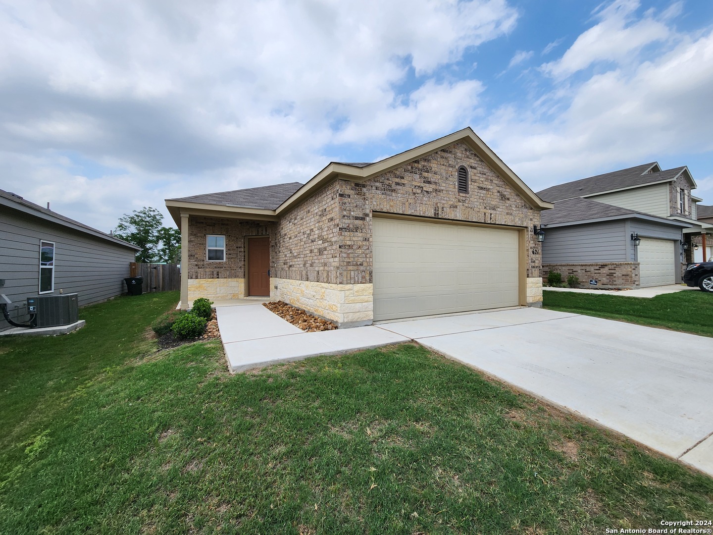 621 Jennifer Cove New Braunfels TX 78130